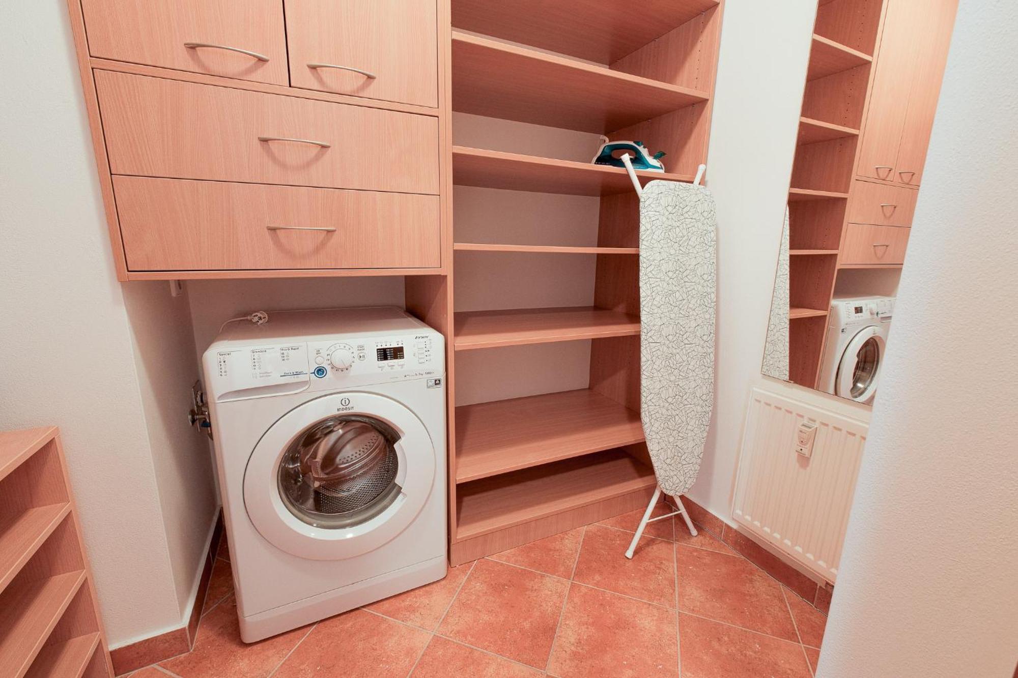 Apartman U Metra, 4 Hoste, Parking Free, Blizko O2 Arena براغ المظهر الخارجي الصورة